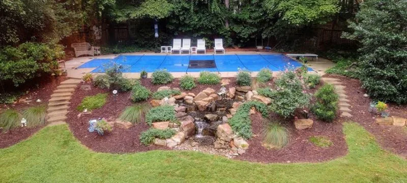 Yard Guard Aquamaster Blue Solid With Drains Pool Cover